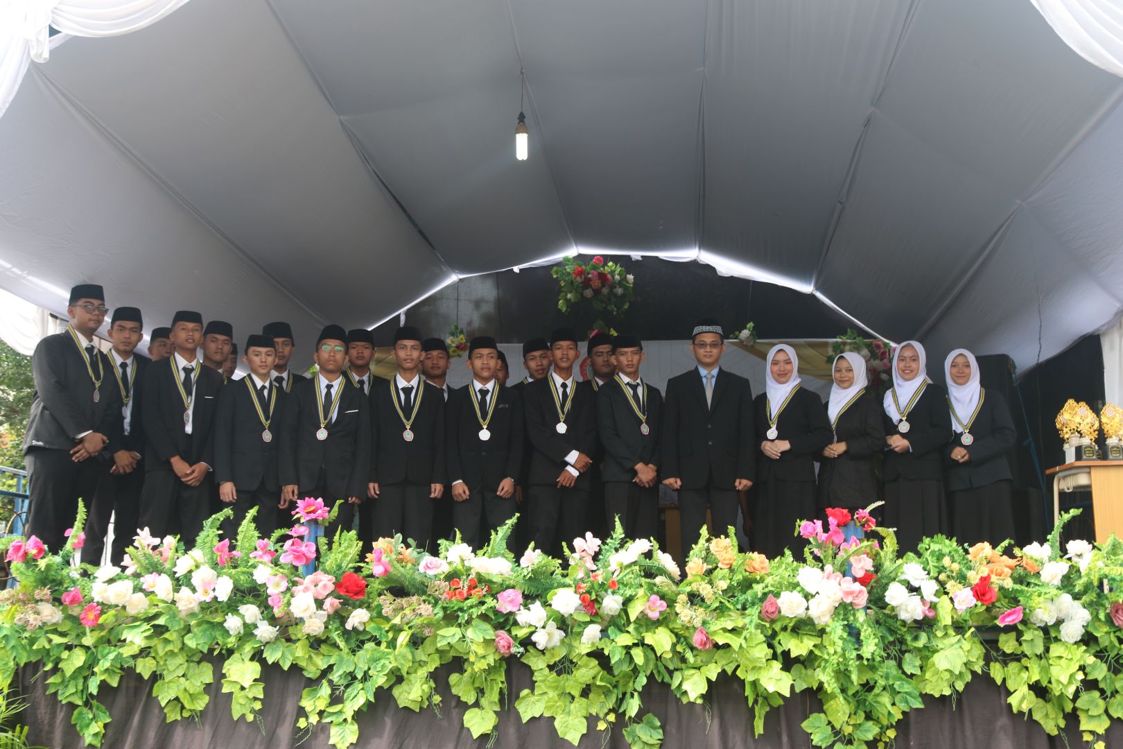 HAFLAH TASYAKUR SANTRI KELAS AKHIR DAN FESTIVAL BUDAYA SANTRI